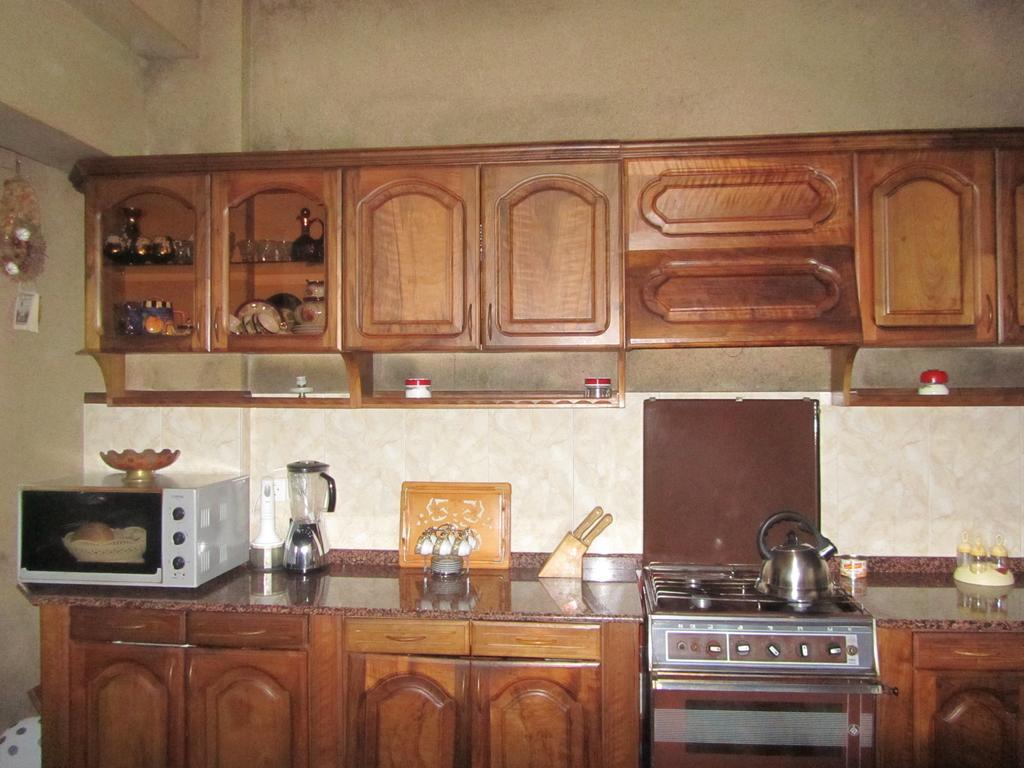باتومي Suliko Guest House الغرفة الصورة