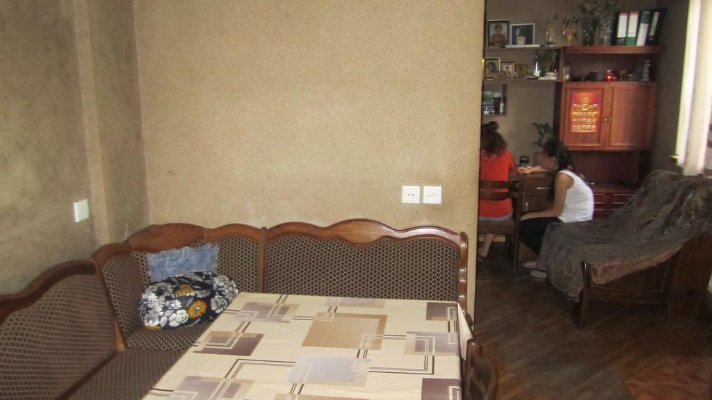 باتومي Suliko Guest House الغرفة الصورة